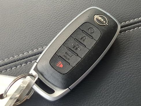 Certified 2025 Nissan Murano SL AWD/4WD image 28