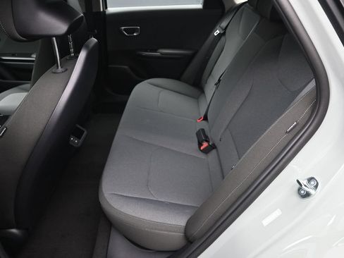 New 2026 Kia K4 FWD image 28