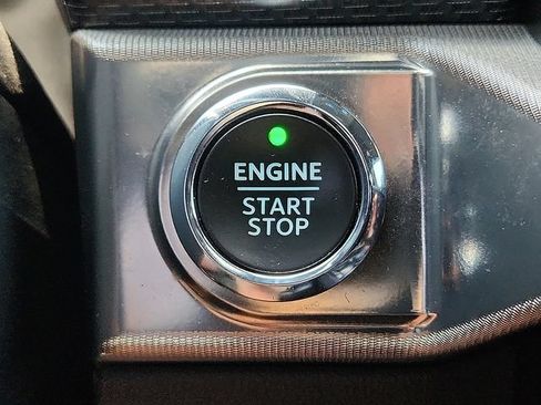 Used 2021 Ford F150 Raptor w/ Equipment Group 801A High AWD/4WD image 19