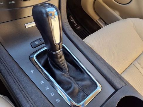 Used 2018 Lincoln MKT AWD w/ Technology Package image 21