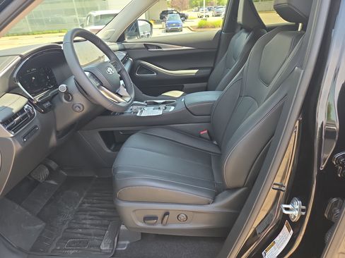 Used 2026 INFINITI QX60 Luxe w/ Cargo Package image 5