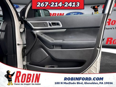 Used 2014 Ford Explorer XLT w/ Equipment Group 202A AWD/4WD image 30