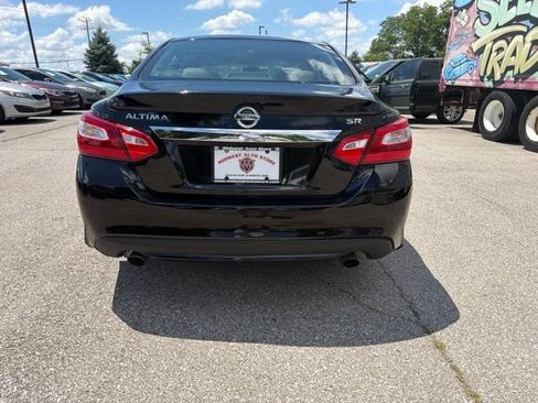 Used 2016 Nissan Altima 2.5 SR FWD image 5