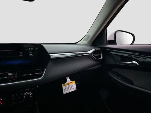 New 2026 Chevrolet TrailBlazer LT FWD image 27