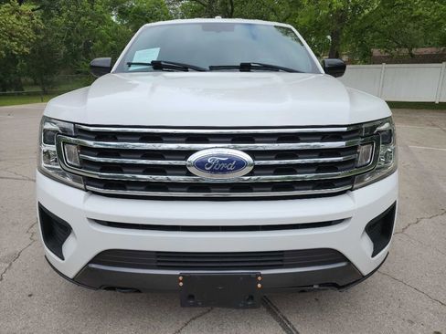 Used 2018 Ford Expedition XL image 2