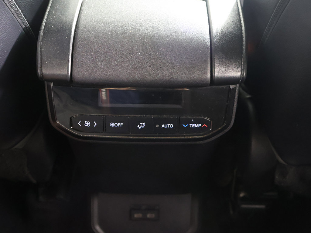 Used 2023 Toyota Highlander XSE AWD/4WD image 55