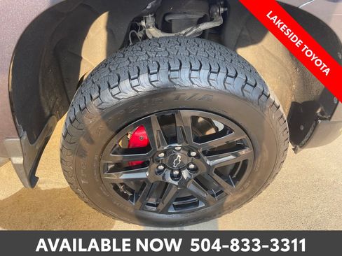 Used 2022 Chevrolet Silverado 1500 LT Trail Boss w/ LT Trail Boss Premium Package AWD/4WD image 10