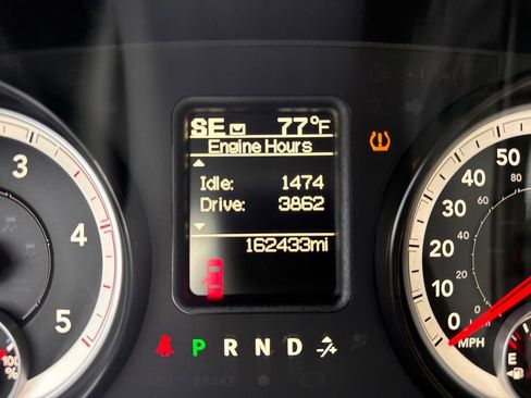 Used 2015 RAM 2500 Tradesman w/ Chrome Appearance Group image 20