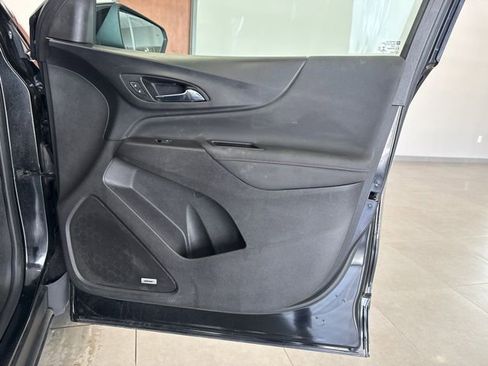 Used 2022 Chevrolet Equinox RS w/ RS Leather Package AWD/4WD image 51