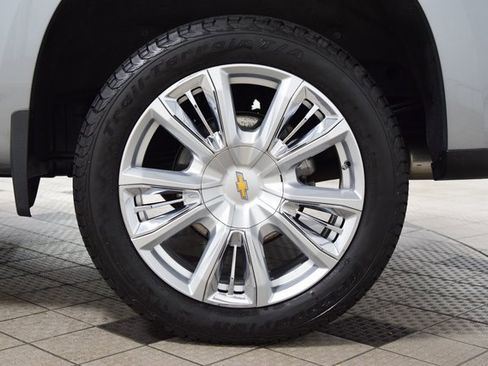 Used 2023 Chevrolet Silverado 1500 High Country w/ High Country Premium Package image 28