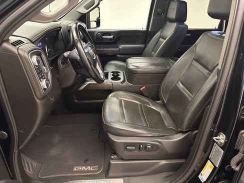 Used 2023 GMC Sierra 3500 Denali w/ Denali Ultimate Package AWD/4WD image 9