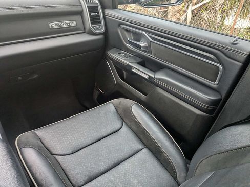 Used 2024 RAM 1500 Laramie AWD/4WD image 17