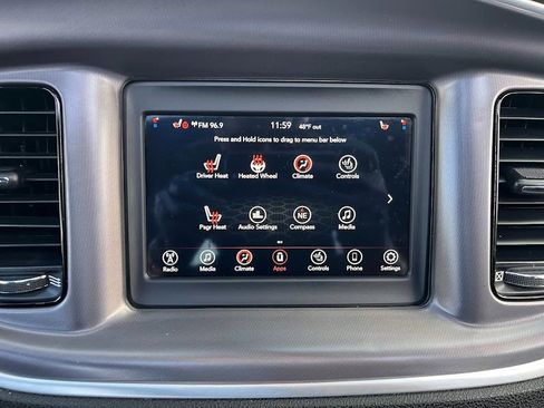 Used 2020 Dodge Charger SXT w/ Blacktop Package image 17