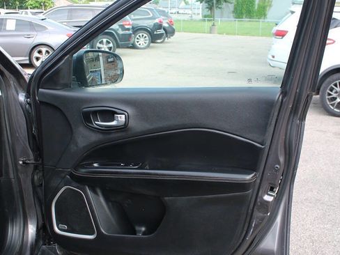 Used 2021 Jeep Compass Latitude w/ Sun and Sound Group AWD/4WD image 21