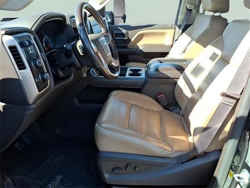 Used 2017 GMC Sierra 3500 Denali w/ Duramax Plus Package image 16
