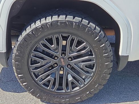 Used 2019 GMC Sierra 1500 Denali w/ Denali Ultimate Package image 7