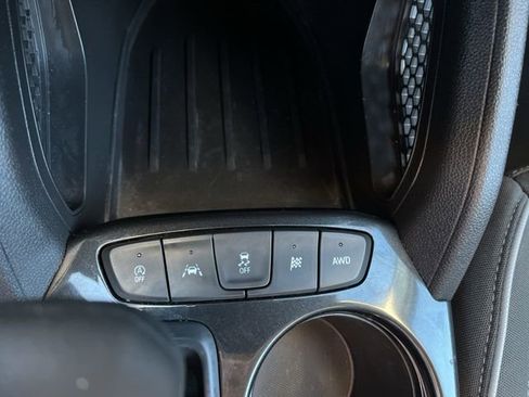 Used 2022 Chevrolet TrailBlazer LT AWD/4WD image 36