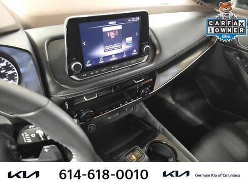 Used 2021 Nissan Rogue SV w/ Premium Package image 25