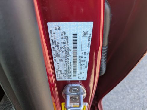 Certified 2025 Ford Escape ST-Line Elite image 34