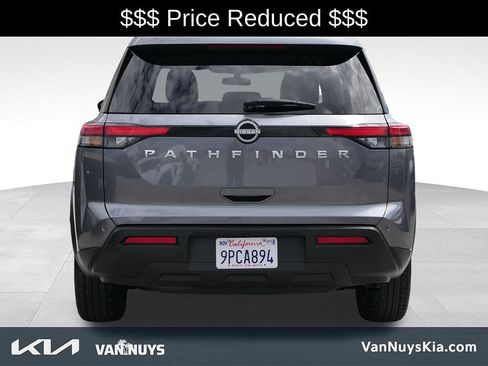 Used 2025 Nissan Pathfinder SV FWD image 24