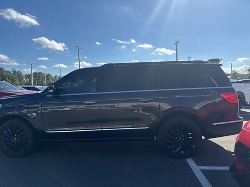 Used 2021 Lincoln Navigator L Black Label w/ Special Edition Package image 4