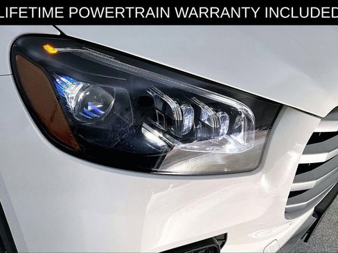 Used 2025 Mercedes-Benz GLS 450 4MATIC image 41