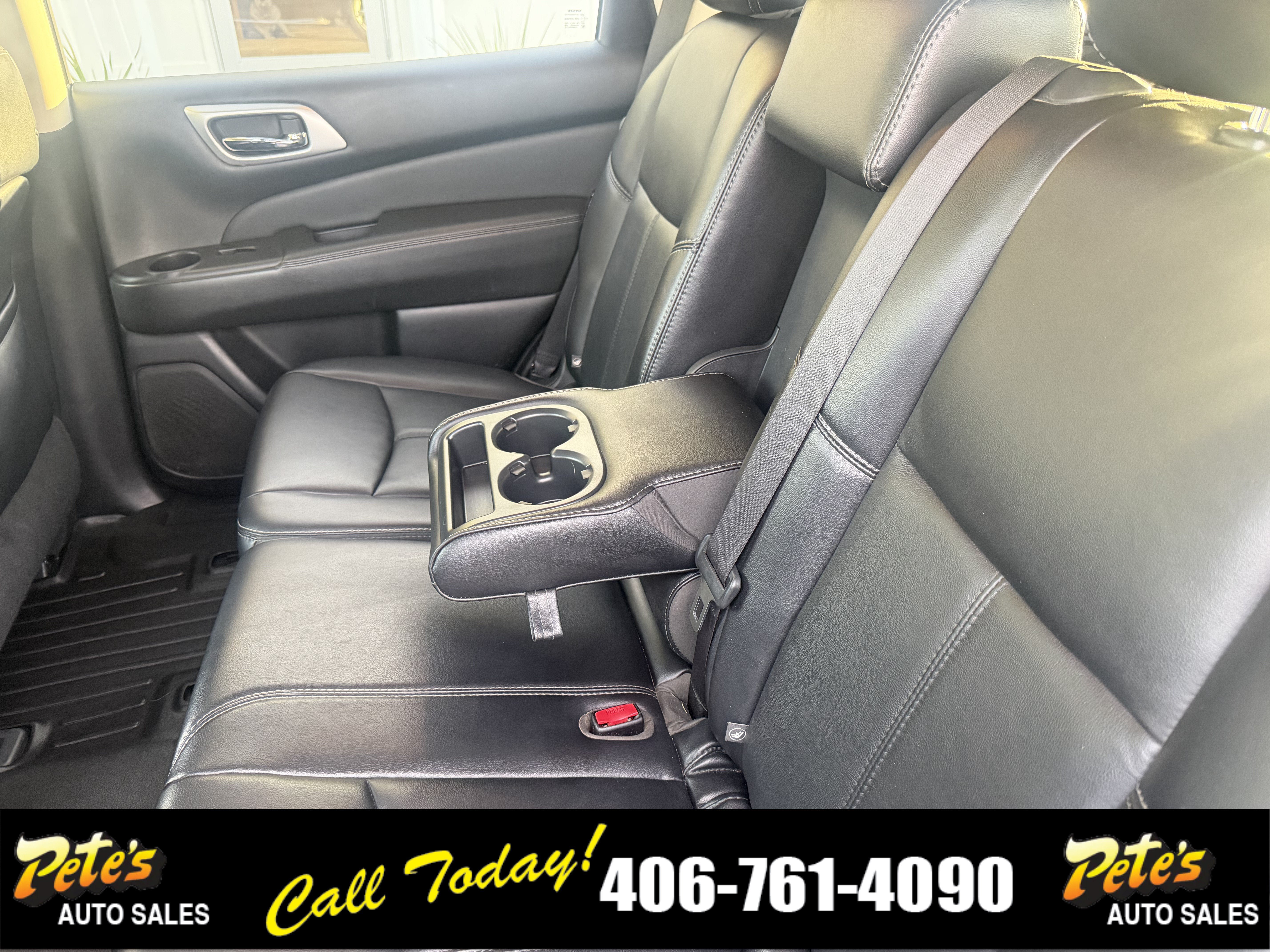 Used 2019 Nissan Pathfinder SL w/ SL Premium Package AWD/4WD image 31