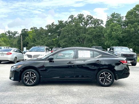 Used 2025 Nissan Sentra SV FWD image 12