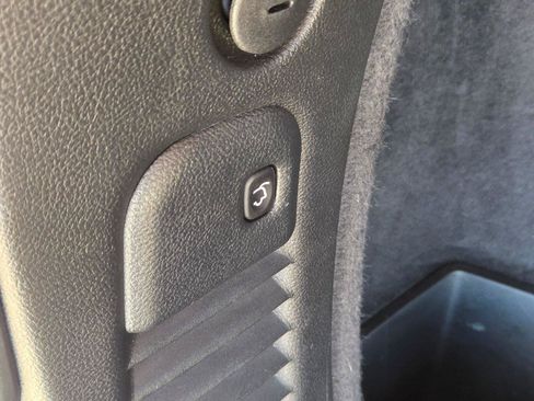 Used 2023 Dodge Durango R/T RWD image 32