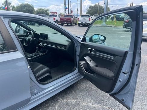Used 2024 Honda Civic Sport image 10