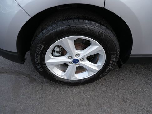 Used 2021 Ford Edge SE w/ Cargo Accessory Package image 31