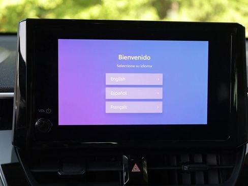 Used 2023 Toyota Corolla Cross L FWD image 5