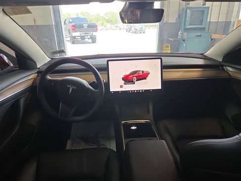 Used 2023 Tesla Model 3 Standard Range RWD image 7