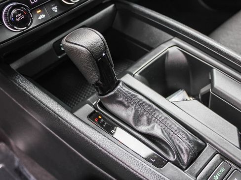 Certified 2025 Honda Accord LX image 19