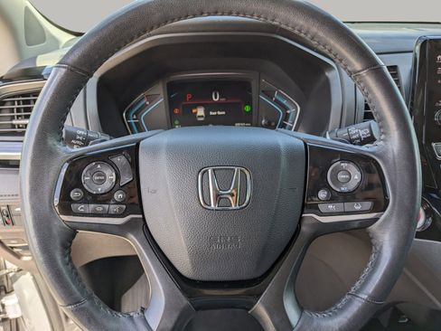 Used 2023 Honda Odyssey Elite image 34