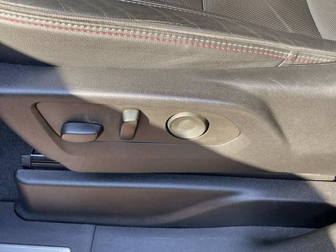 Used 2021 Chevrolet Tahoe RST RWD image 14
