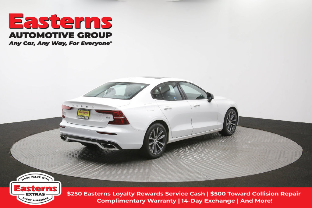 Used 2022 Volvo S60 B5 Inscription FWD image 42