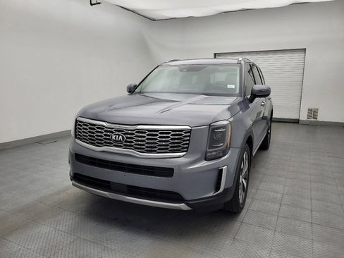 Used 2020 Kia Telluride S w/ S 8 Passenger Seating Package FWD image 15