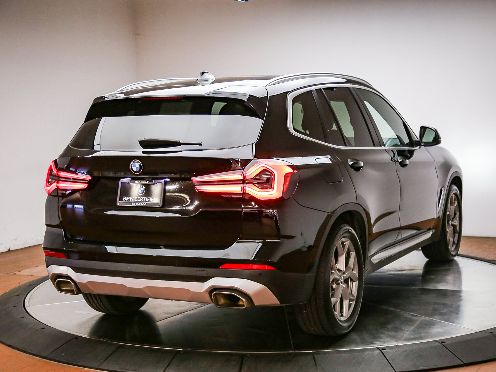 Used 2023 BMW X3 sDrive30i w/ Premium Package RWD image 5
