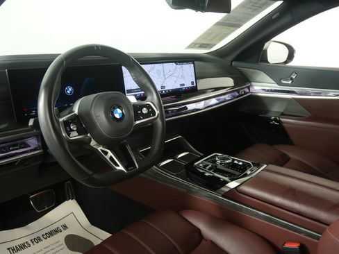 Certified 2023 BMW 740i RWD image 13