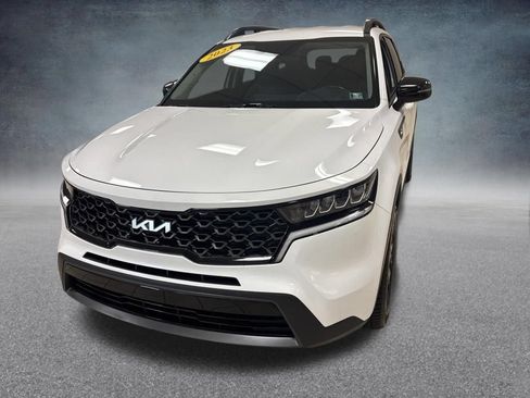 Used 2023 Kia Sorento S AWD/4WD image 2
