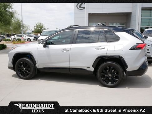 Used 2024 Toyota RAV4 XSE w/ Advanced Technology Package AWD/4WD image 5