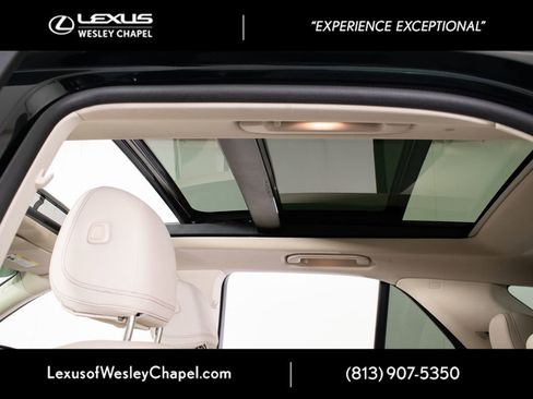 Used 2024 Mercedes-Benz GLE 350 4MATIC image 39