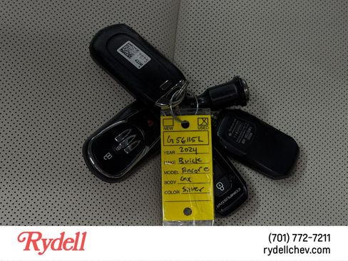 Used 2024 Buick Encore GX Sport Touring AWD/4WD image 21