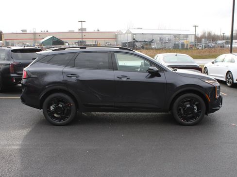 New 2026 Kia Sportage X-Line w/ X-Line Technology Package AWD/4WD image 4
