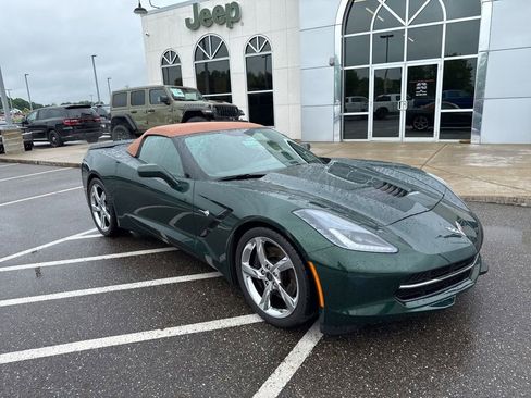 Used 2014 Chevrolet Corvette Stingray Convertible w/ 3LT Preferred Equipment Group RWD image 2