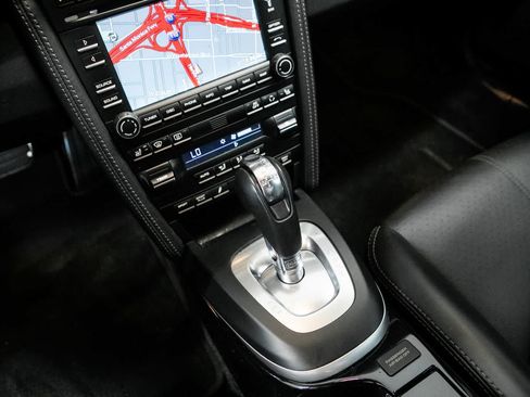 Used 2011 Porsche 911 Turbo AWD/4WD image 23