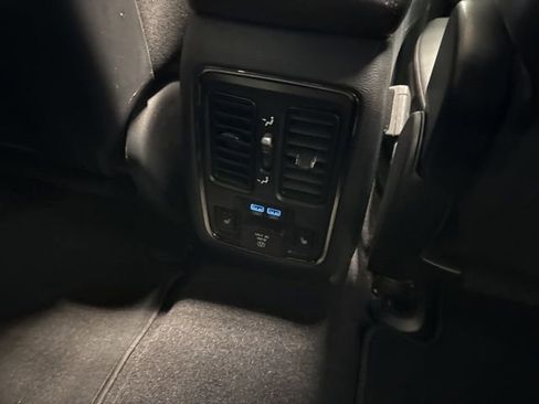 Used 2020 Dodge Durango GT image 20