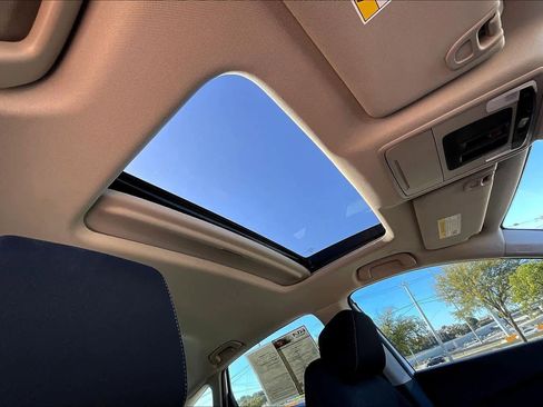 Used 2023 Honda Accord EX image 29