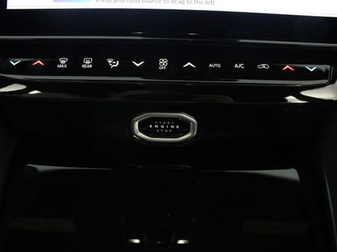 New 2026 Jeep Grand Cherokee Limited AWD/4WD image 8